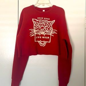 LIVE WILD Moab, UT Cropped Fleece Sweater - M